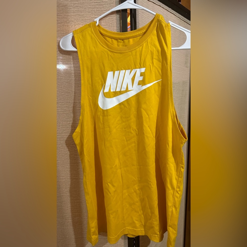 Women’s yellow workout tank. NWT
